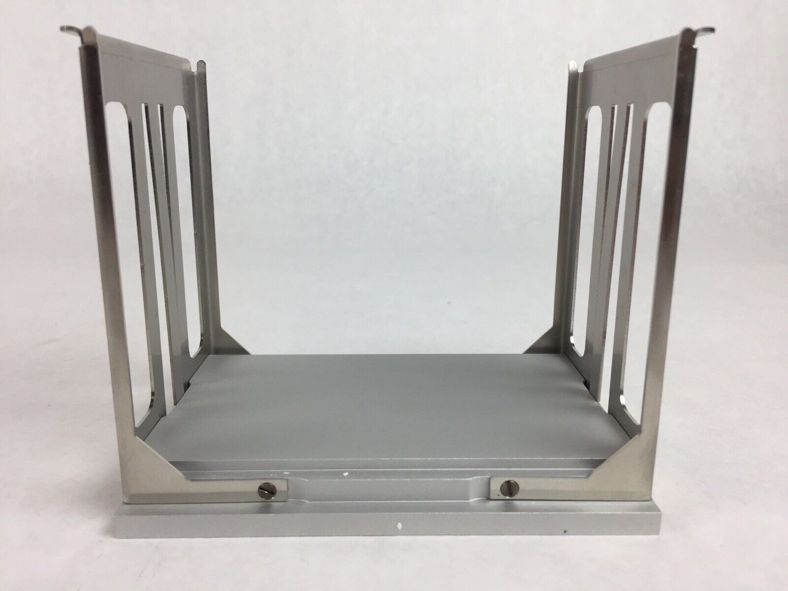Qiagen 9013063 1747244-00 8 MTP BR 8000 BGR Removable Stacker