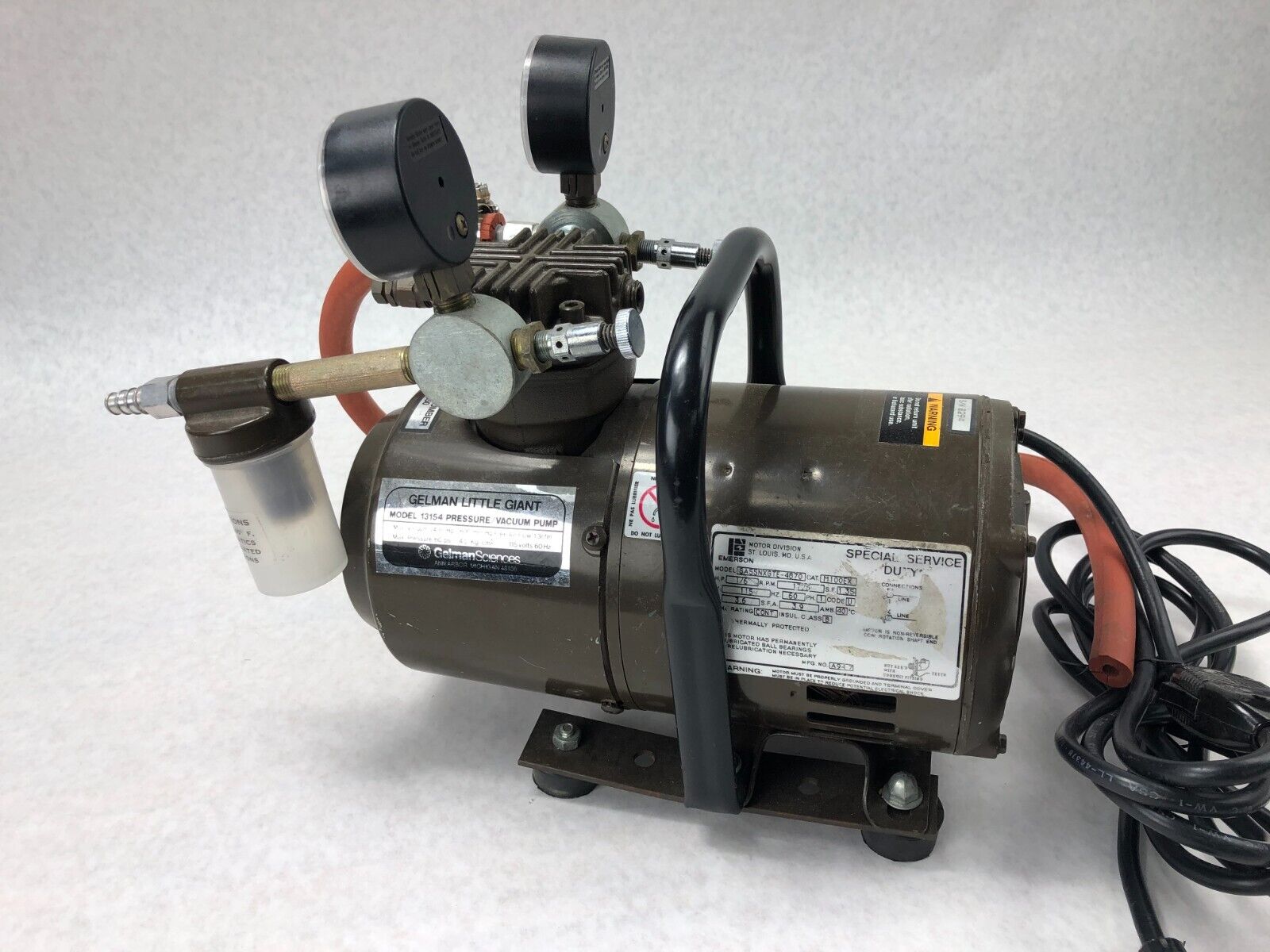 Gelman Instrument Co. Little Giant 13154 Pressure Vacuum Pump Emerson SA55NX