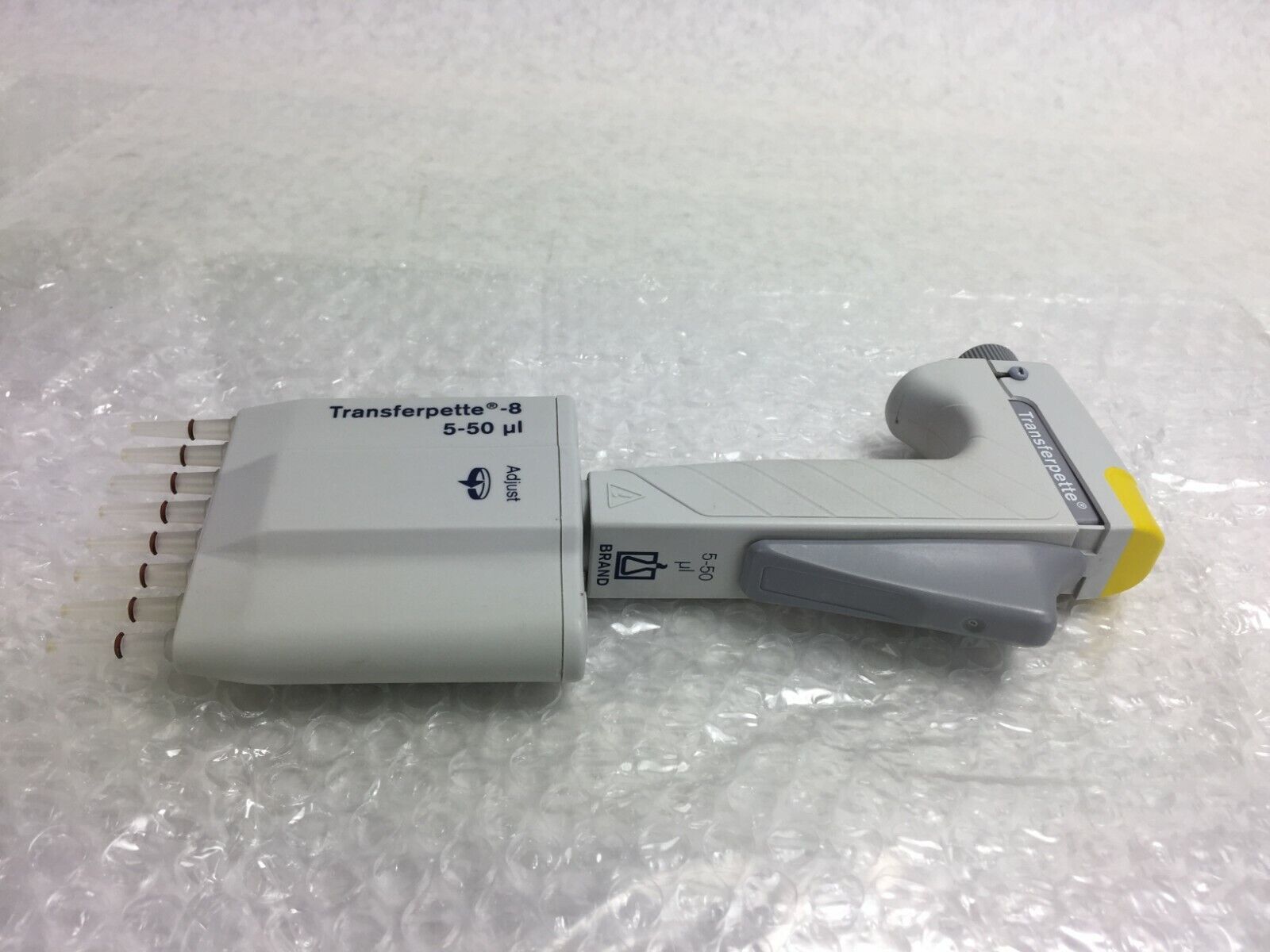 BrandTech Transferpette -8  5-50 µL