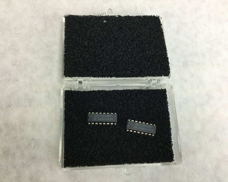 Motorola MC145406P Triple Transmitter/Receiver RS-232 16-Pin PDIP  Lot of 2