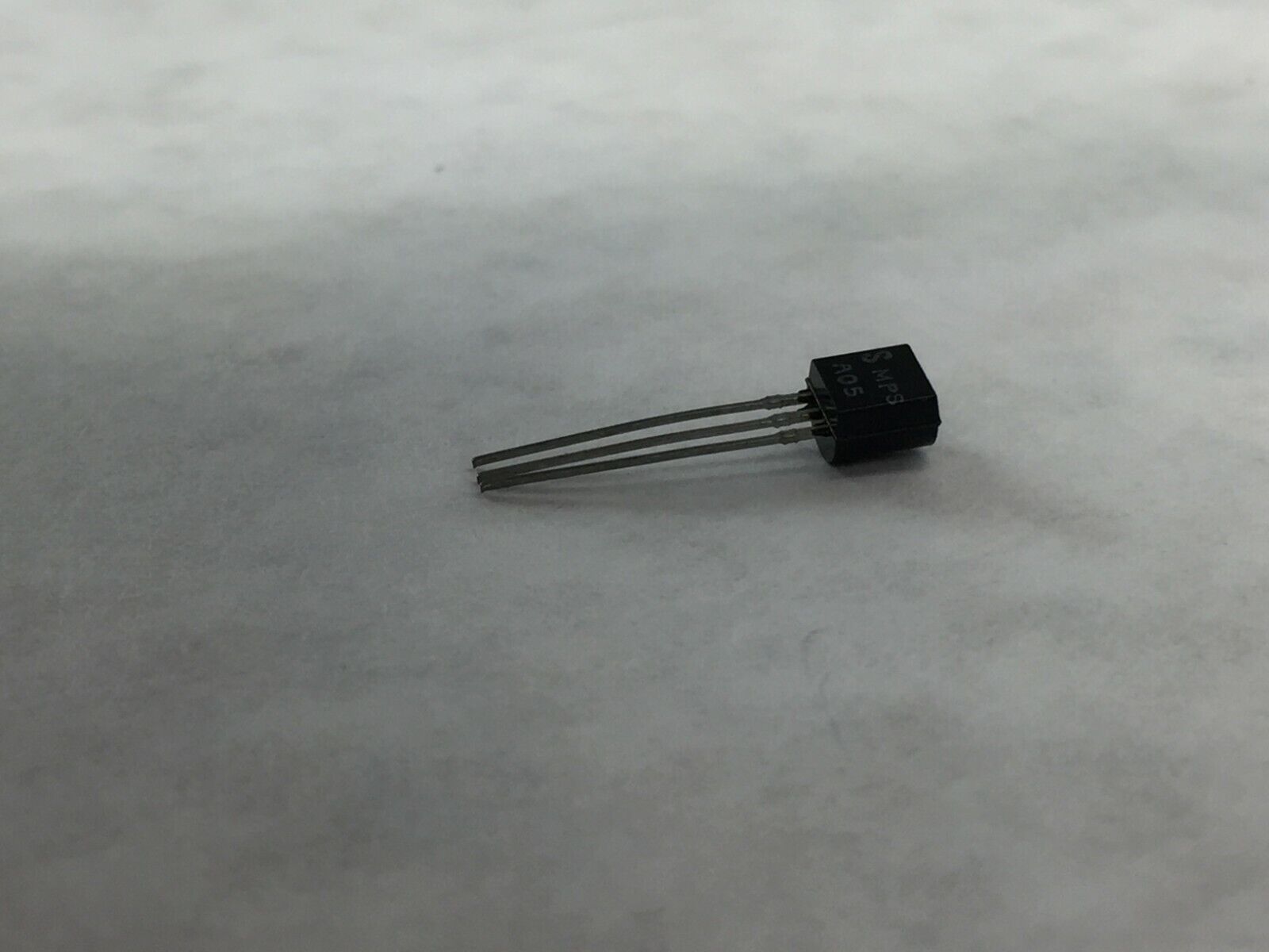 MPSA05 Transistors  Lot of 29   NOS