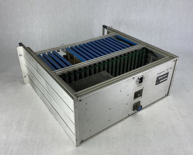 Sharnoa Computer R-741 Rack Mount 220VAC -Parts or Repair
