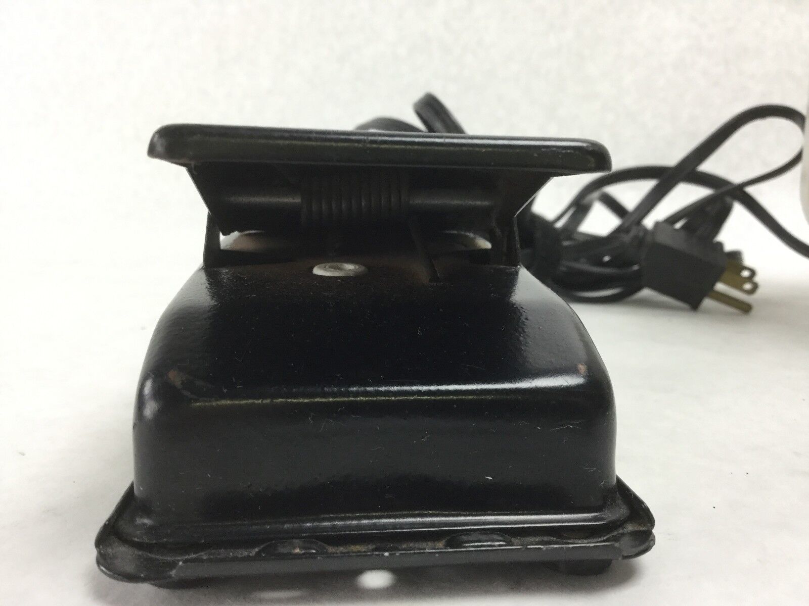 Portable Lamp with Foot Pedal, Broadwest Corp, New York, NY, WORKS