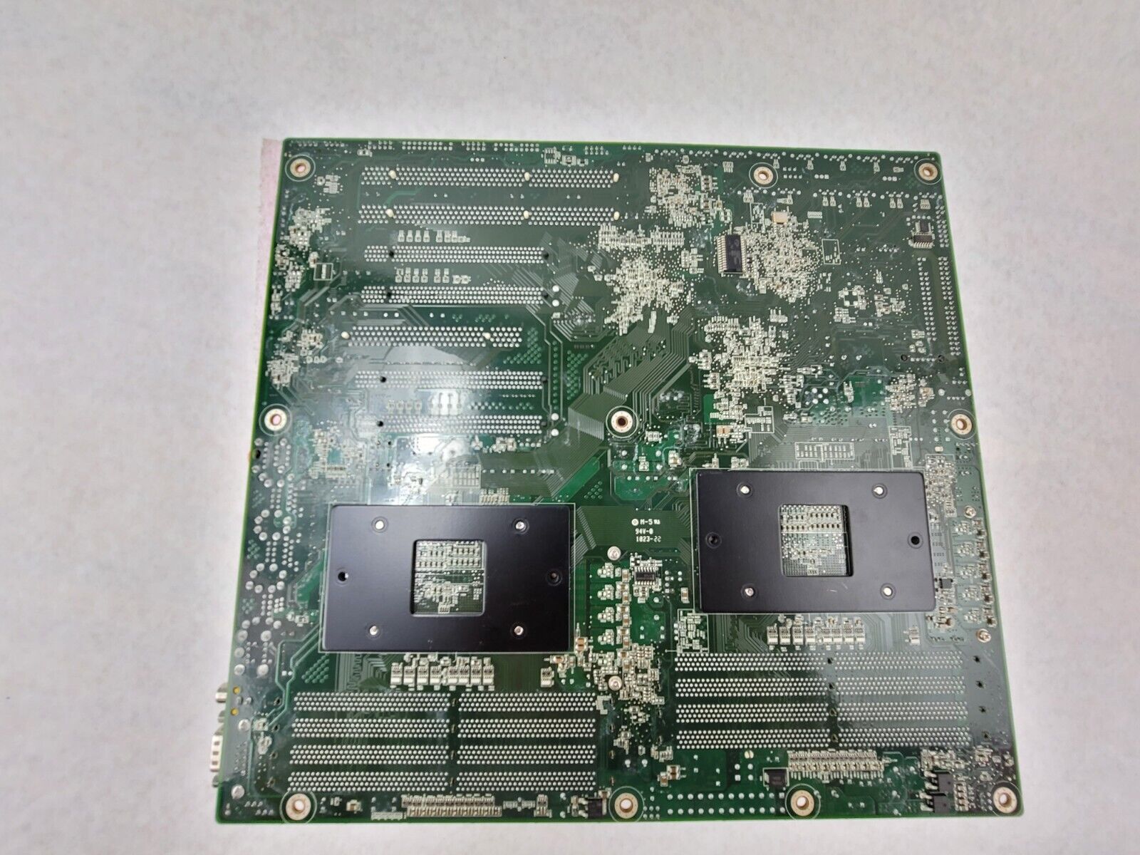 TYAN S2915 Motherboard 2x AMD Opteron 2435 2.6GHz 8GB RAM Missing Fan