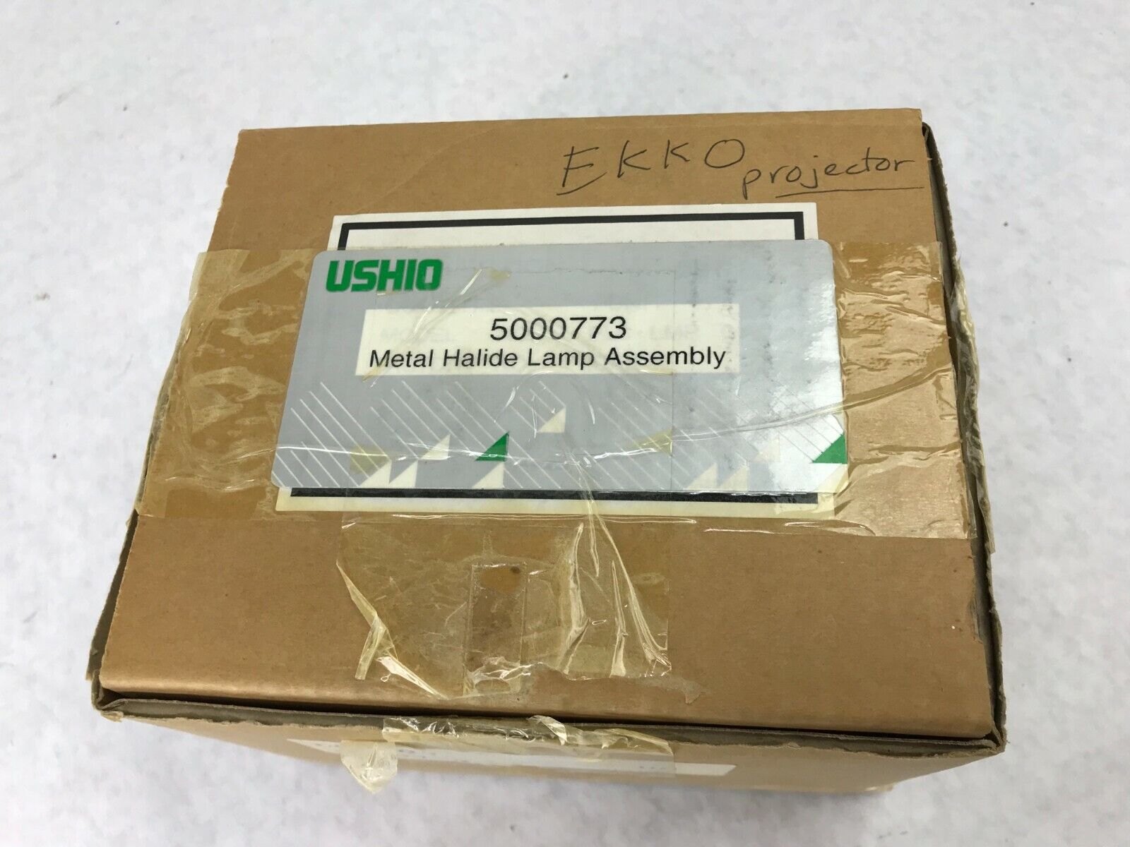 USHIO 5000773 Metal Halide Lamp Assembly