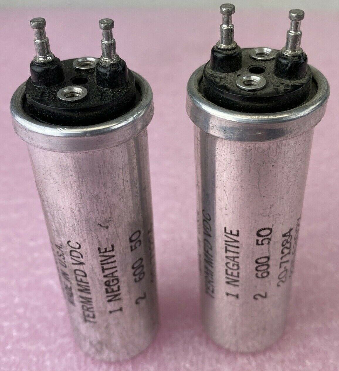 Lot of 2 Mallory 20-71284 600MFD 50VDC electrolytic capacitor 2356302X
