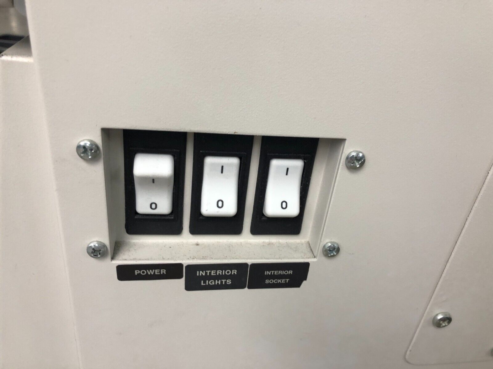 Innova 4230 Refrigerated Incubator Shaker - Needs Power Switch Replaced