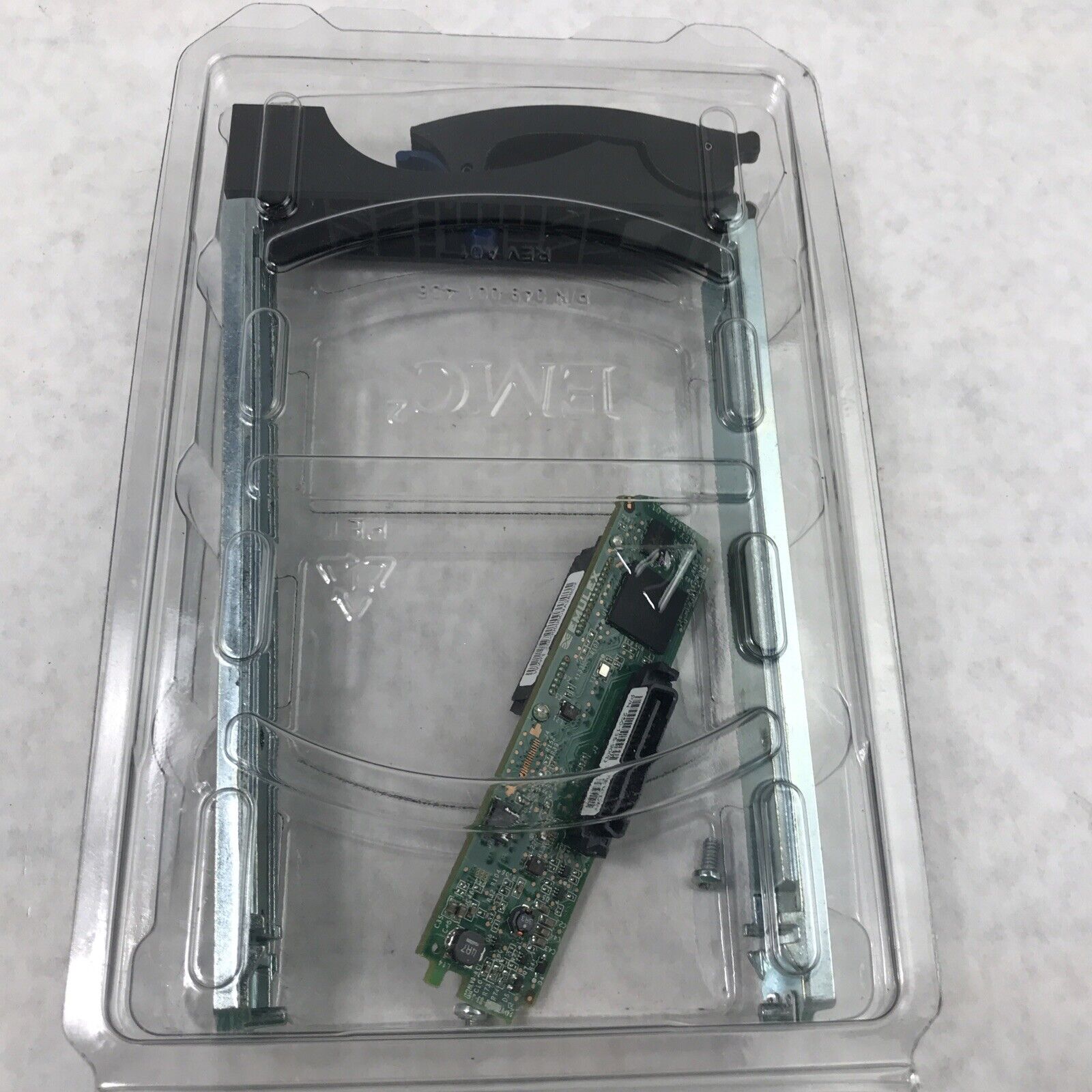 EMC 049-001-436 Hard Drive Caddy W/ Array Components 250-135-900D