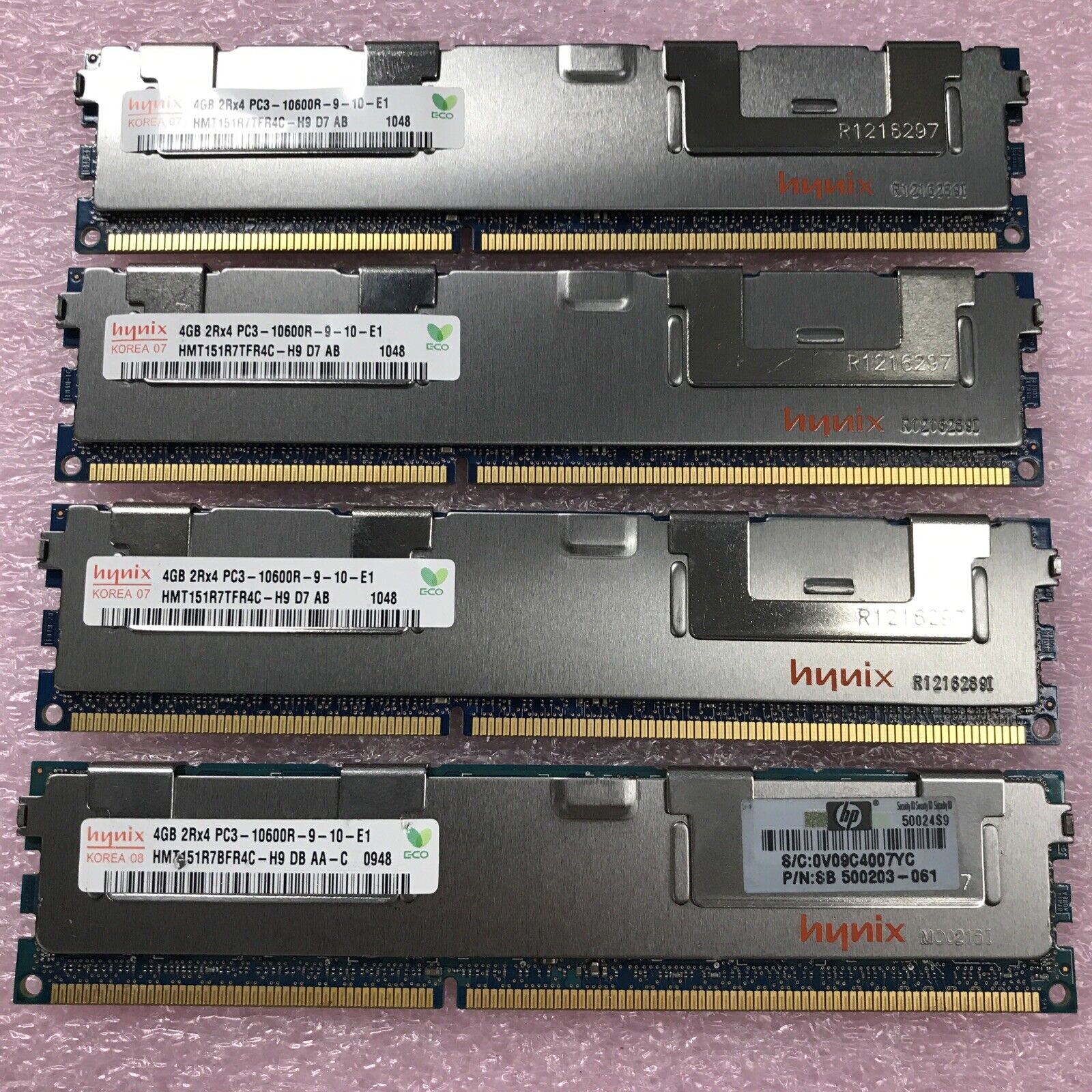 Hynix 16GB Kit 4x4GB 2Rx4 PC3-10600R-9-10-E1 Server RAM HMT151R7TFR4C-H9