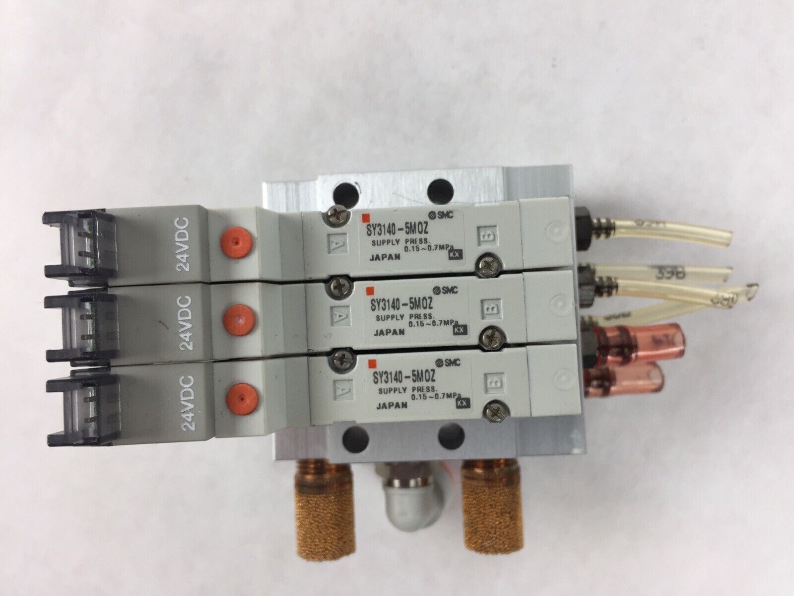 SMC Solenoid Valves. - Siemens 067-0472-01 Rev G
