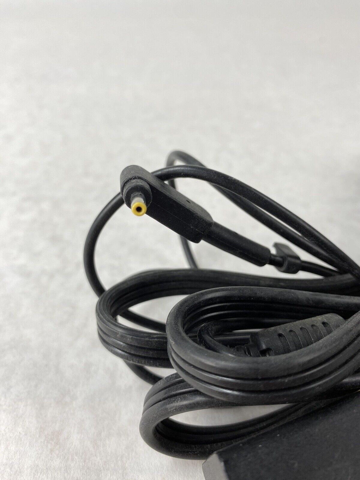 Acer ADP-65VH F 19V 3.42 A Laptop AC Adapter