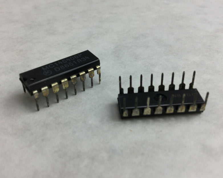 Motorola MC145406P Triple Transmitter/Receiver RS-232 16-Pin PDIP  Lot of 2