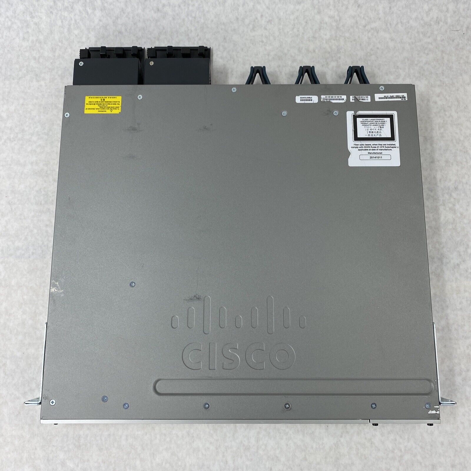 Cisco WS-C3850-48PW-S V04 Catalyst 3850 48 PoE+ LAN Network Switch Two PSU