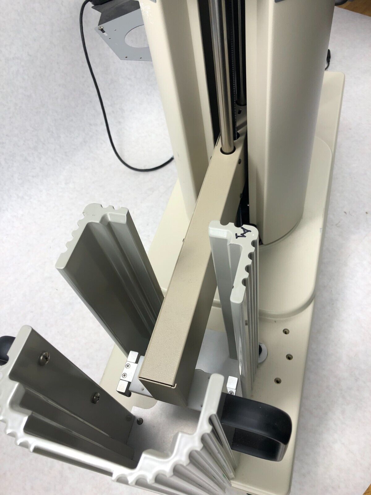 Caliper Zymark Bio Rad Twister Robot Microplate Stack
