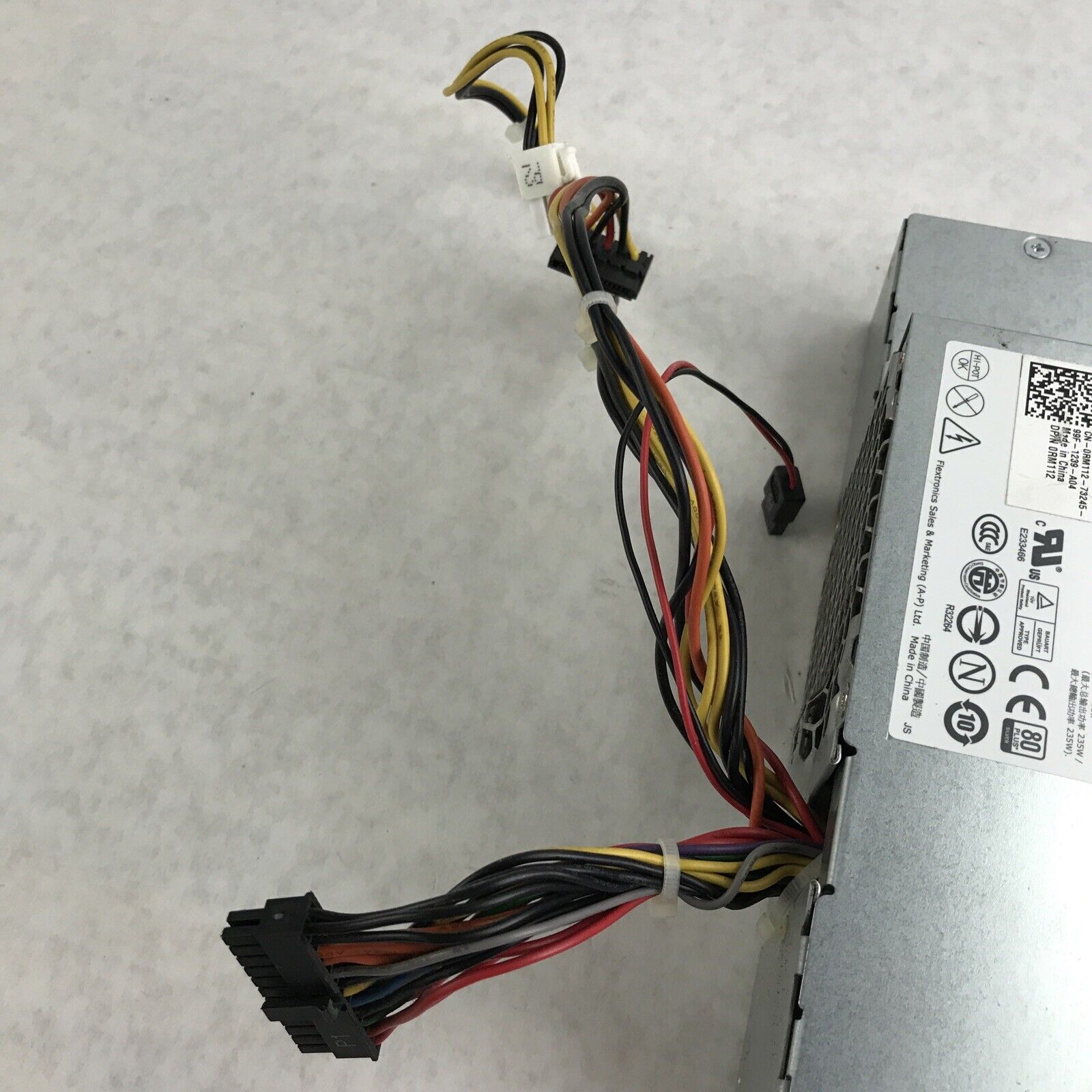 Dell RM112 60Hz 240V 3.5A 235W 24-Pin Switching Power Supply F235E-00