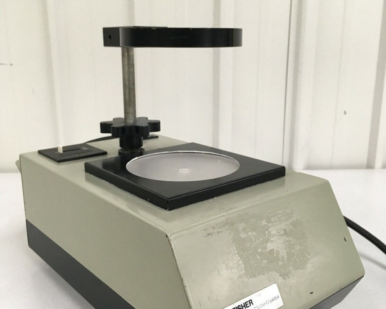 Fisher 133-8002 Accu-lite Illuminated Benchtop Magnifying Colony Counter