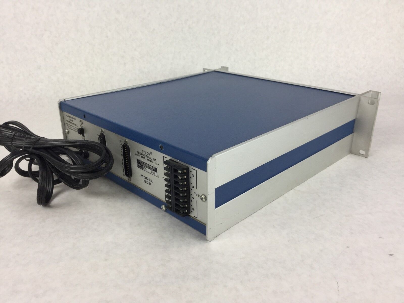 Syscon 506 Digital Temperature Controller Model 502 102