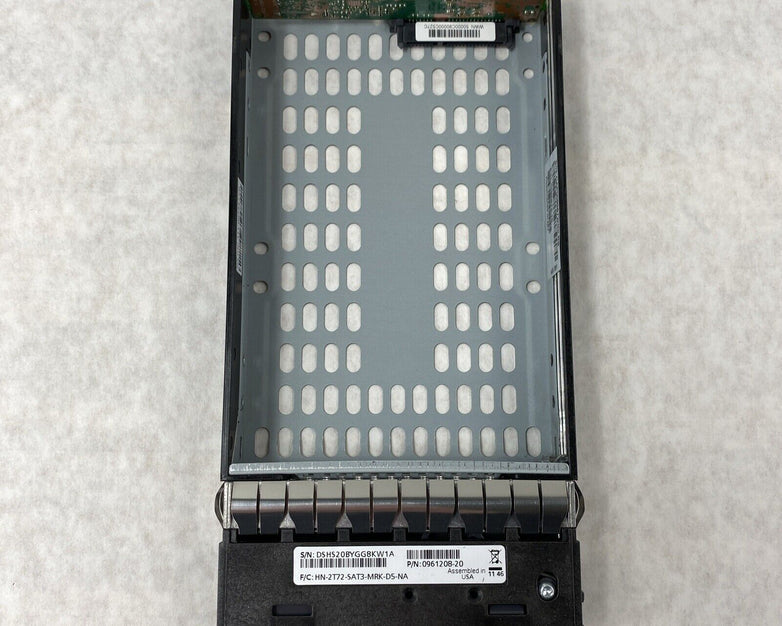 Lot of 8 NetApp 0095673-10 SAS / SATA Hard Drive Caddy Tray 0961208-20
