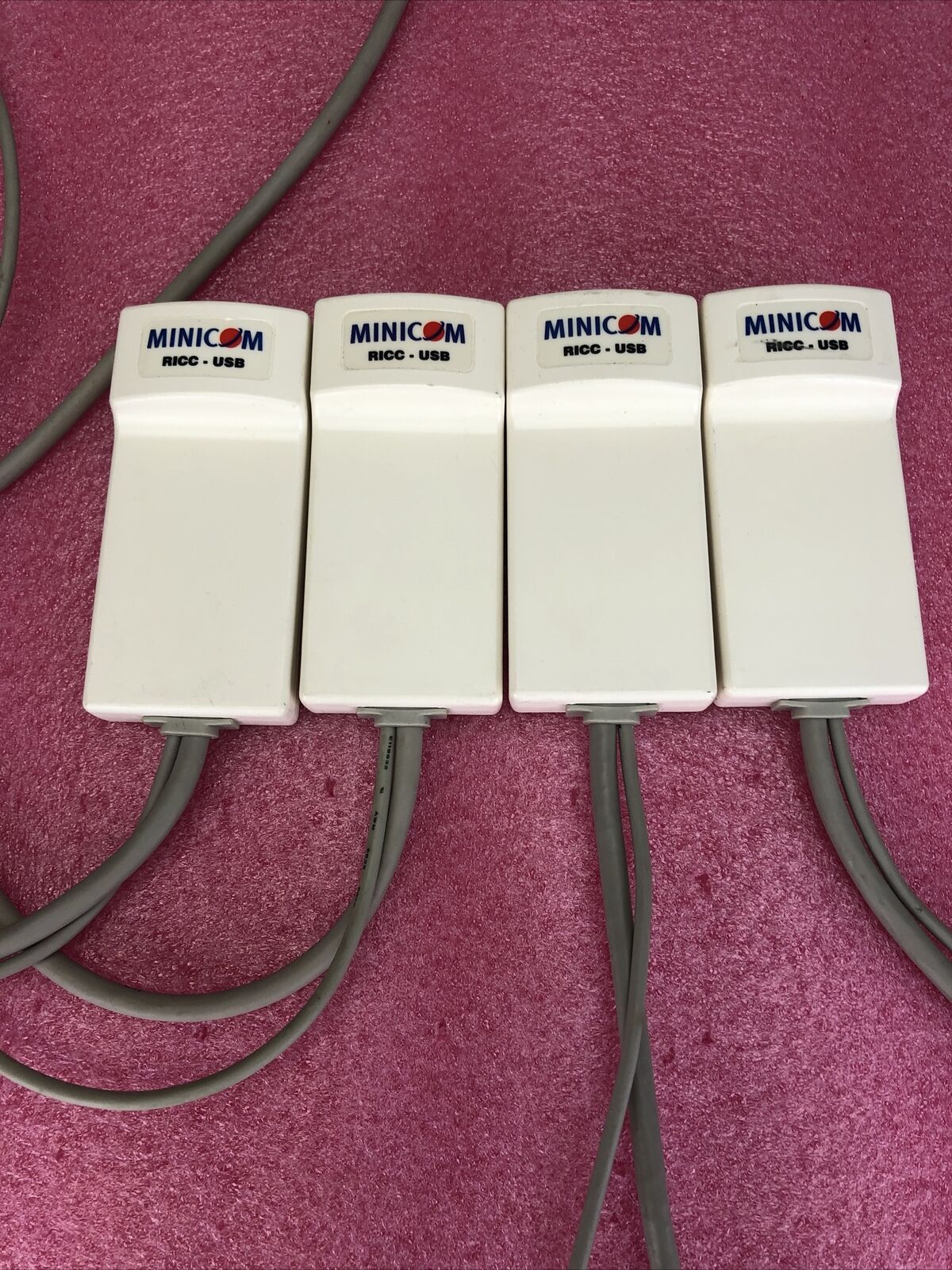 Lot of 4 MINICOM 1SU51020/R RICC - USB VGA REV 1.2