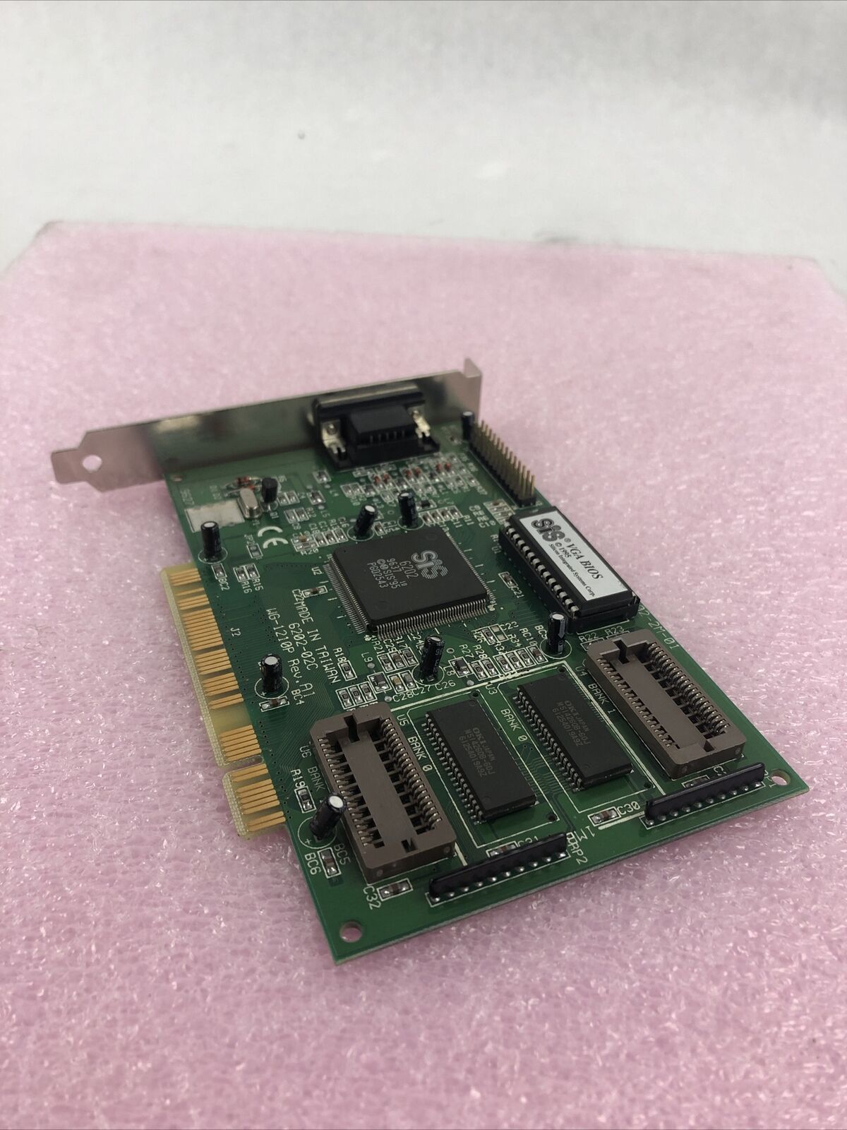 Silicon Integrated 6202-02C WG-1210P Rev.A1 VGA Video Card