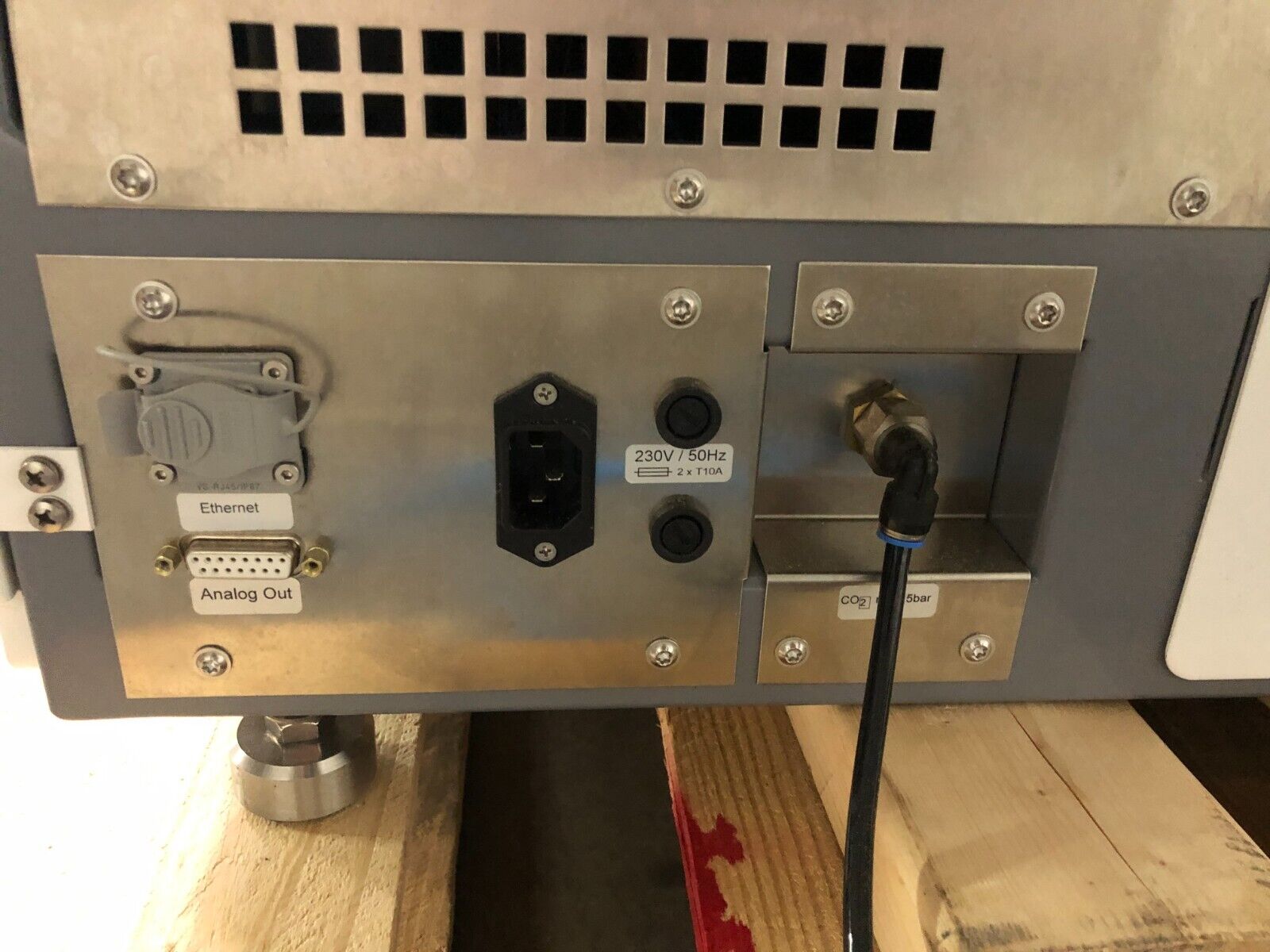 Sartorius CERTOMAT CTplus UH-50 Lab Incubator Shaker Shaking Cabinet