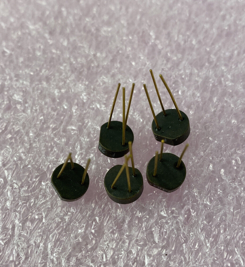 Lot( 5 ) Fairchild 2N3644 Silicon NPN Transistor 409 Globe Tope Gold Leads