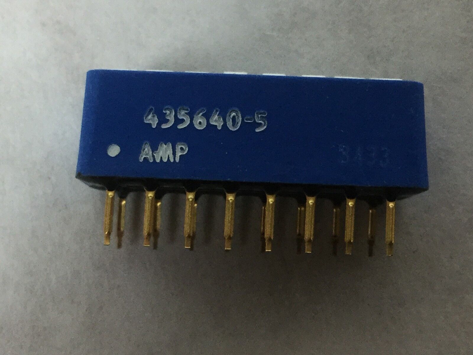 AMP 435640-5 Rocker Switch, NEW