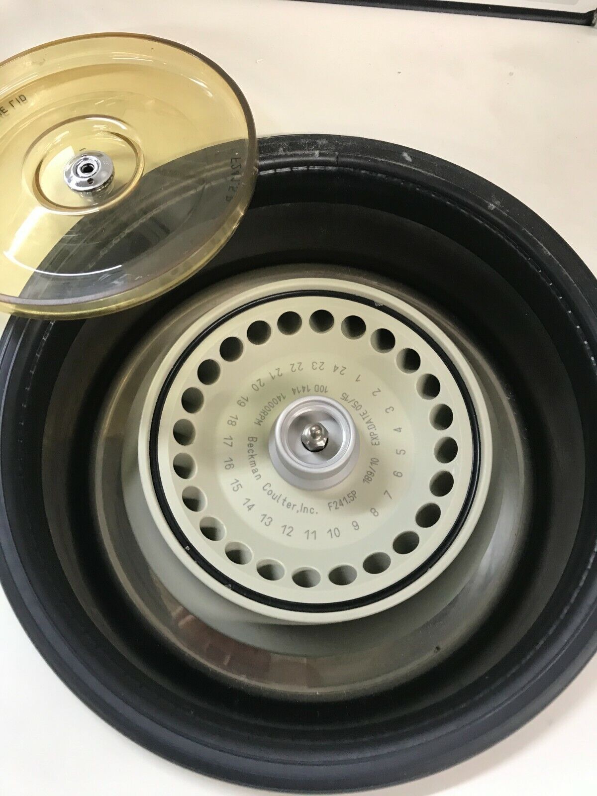 Beckman Coulter Microfuge 22R Refrigerated Centrifuge F241.15 Rotor - Door Error