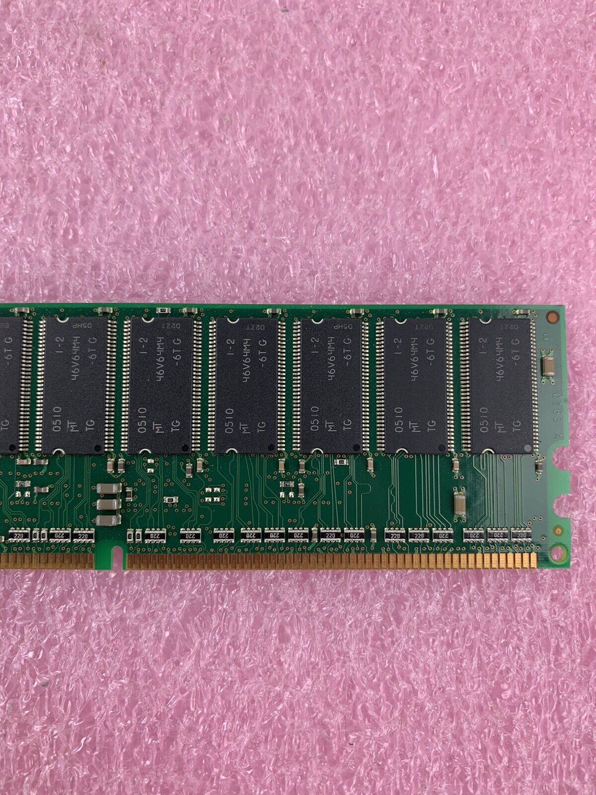 Micron MT18VDDT6472G-202G1 PC1600R-20221-B2 512MB DDR Server Memory RAM