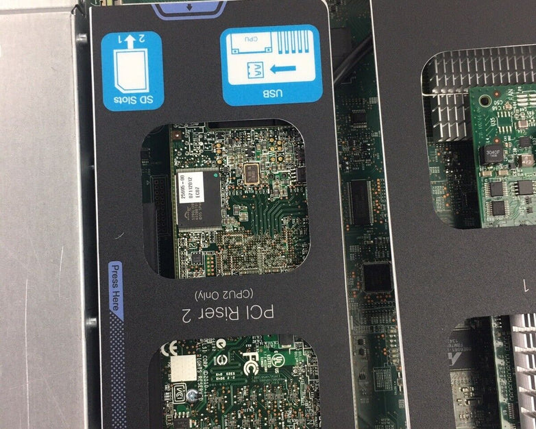 Cisco UCSC-C220-M3S 2x Xeon E5-2660 V2 2.20 GHz 64 GB RAM No HDDs No OS