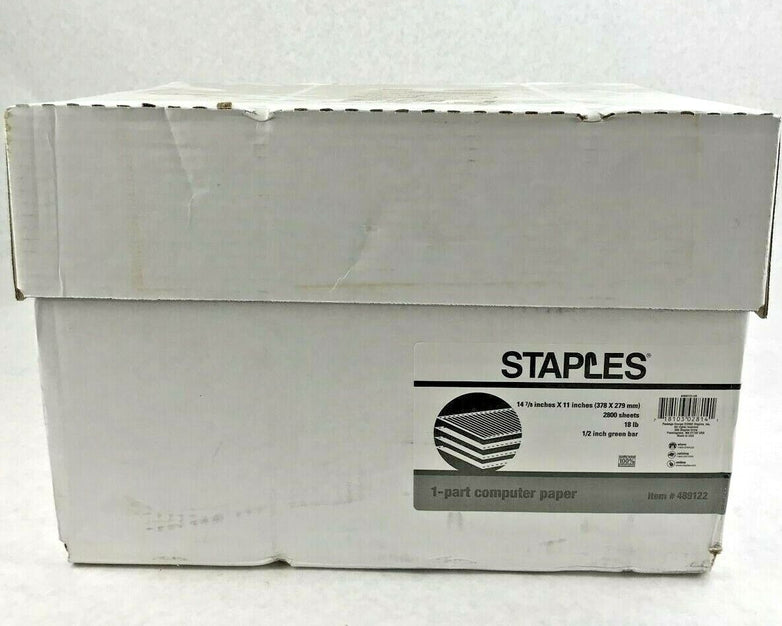 Staples 14 7/8 x11 Inches 2800 Sheets 1/2 Inch Green Bar