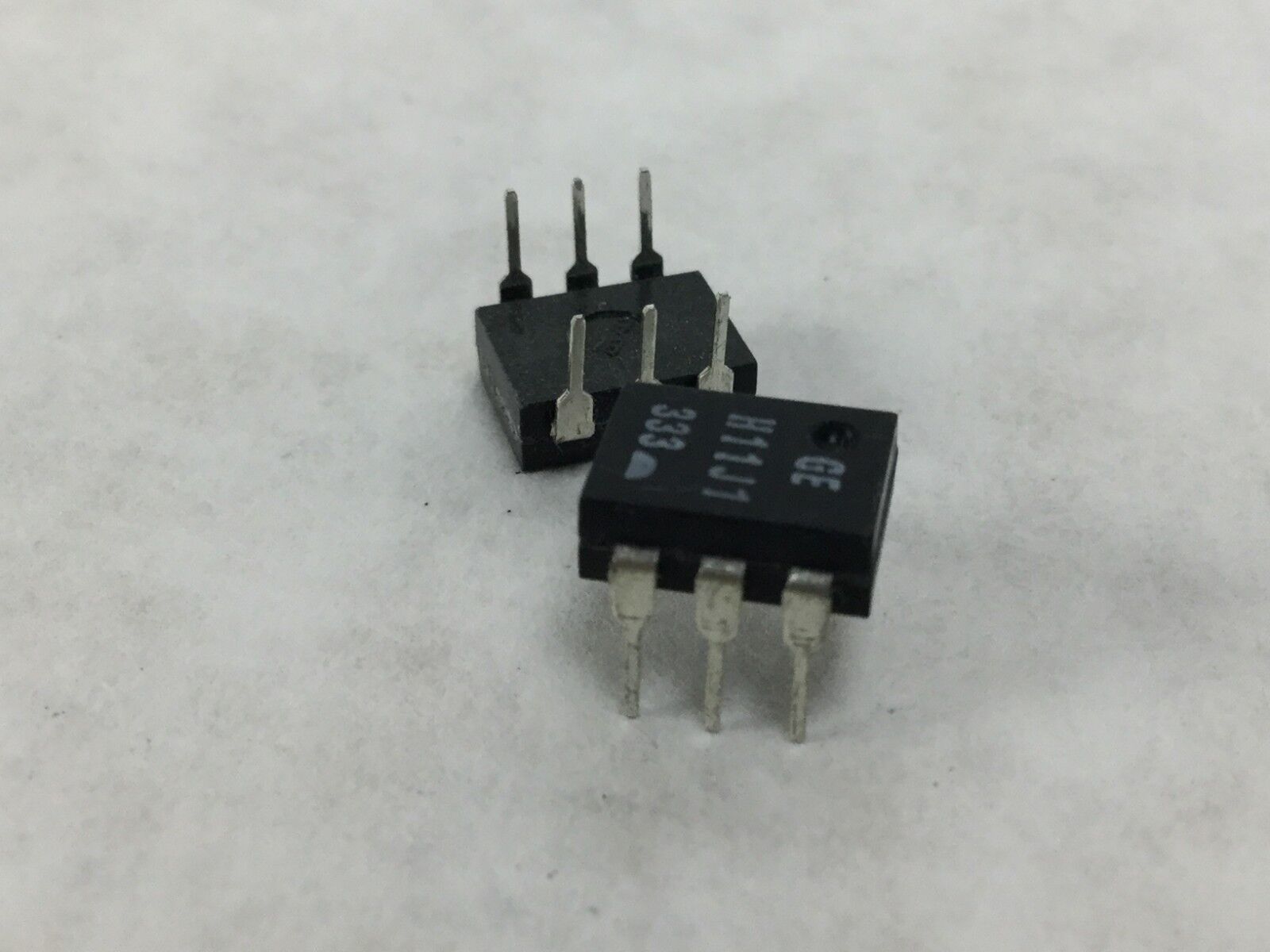Genuine GE  H11J1 Optically Coupled Bilaterial Switch   Lot of 2