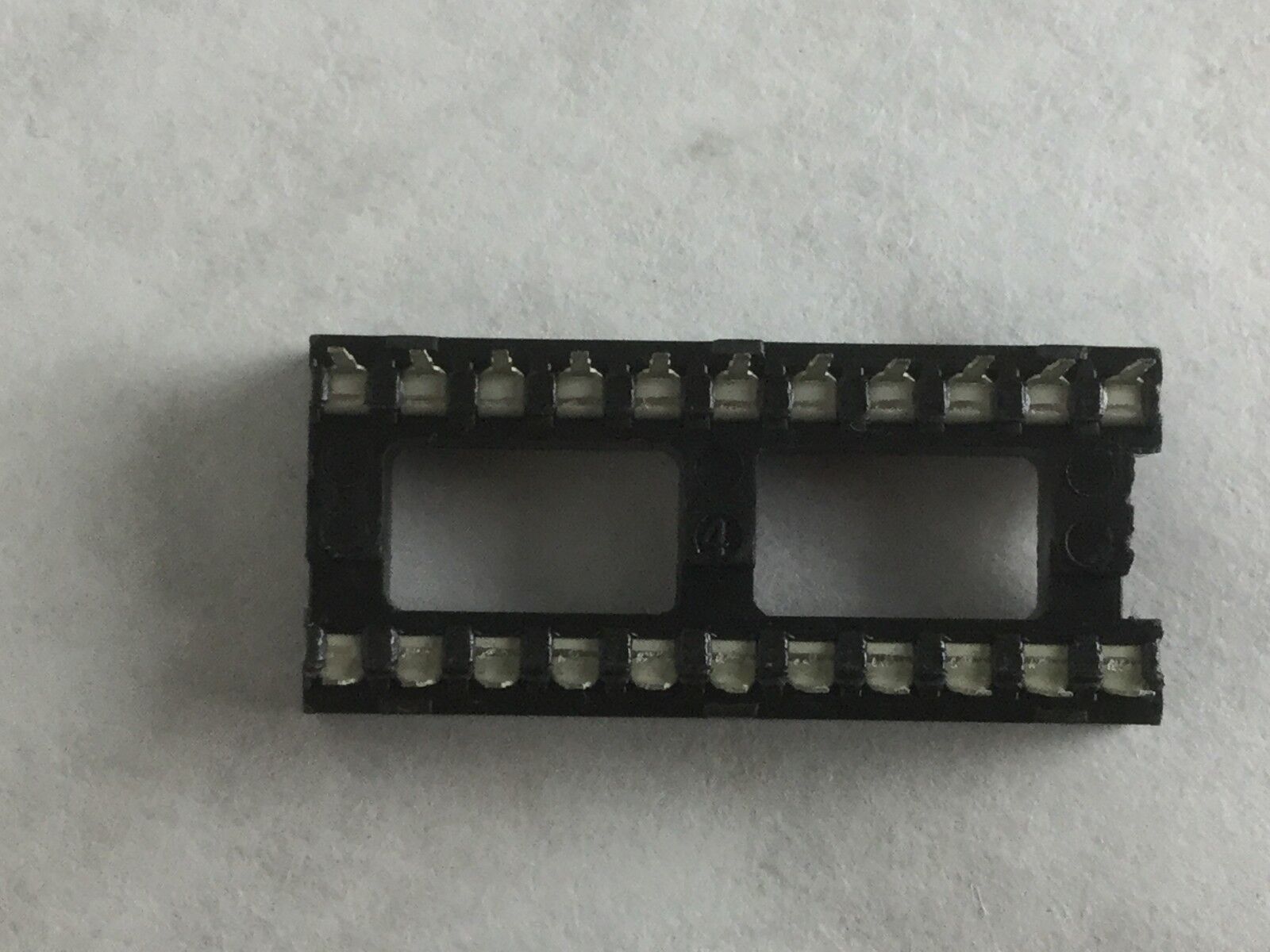 Open Frame, 11 Positions, 2 Rows, Lot of 8, NEW