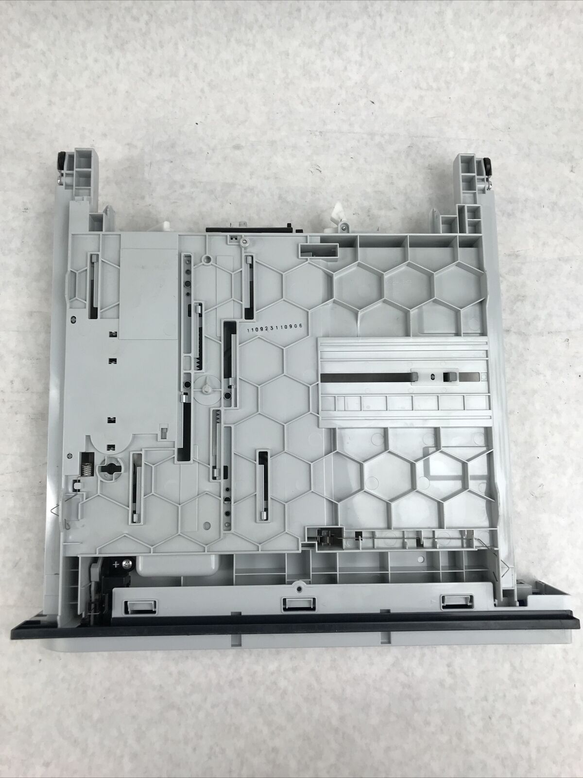 HP Color LaserJet CP3525N ONLY TRAY 2 - Untested