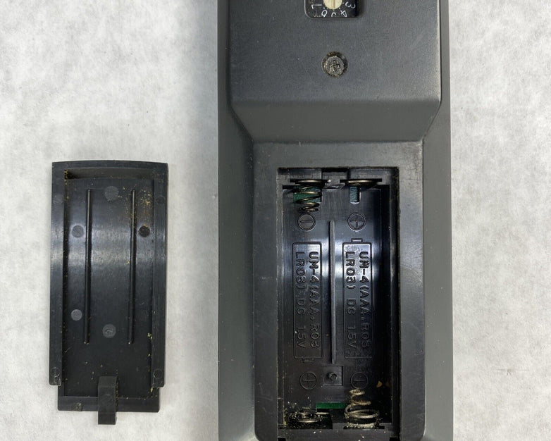 Chaparral Communications 11-3999-1 Monterey UHF/IR Remote Control