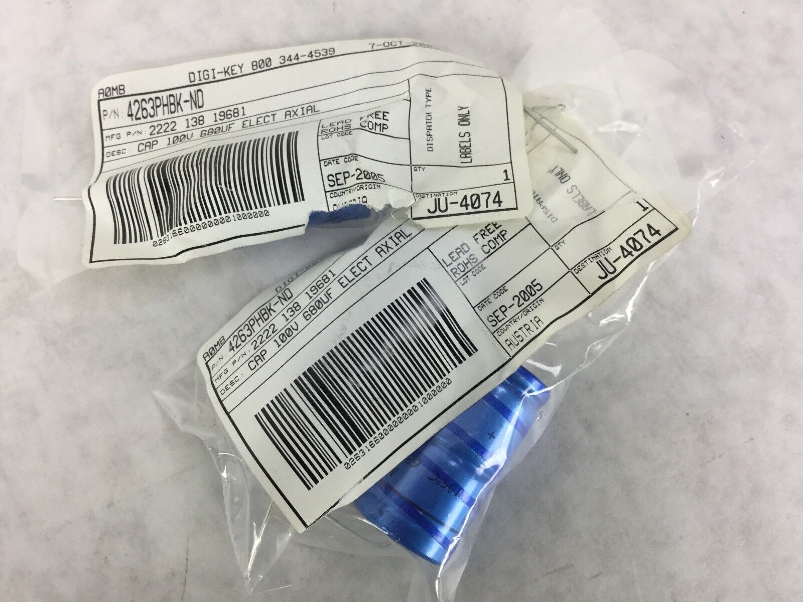Vishay (2222 138 19681) CAP Alum 100V 68OUF Elect Axial, Lot of 3, NEW