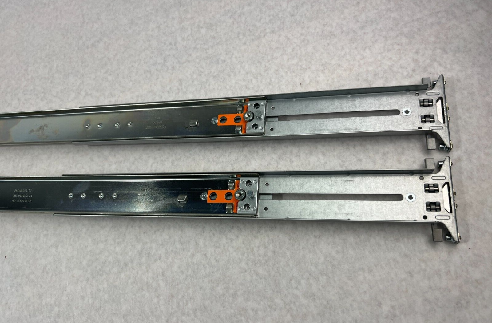 Rail Kingslide 2u-4u 30" Rails US6851773 374518 -Outers Only