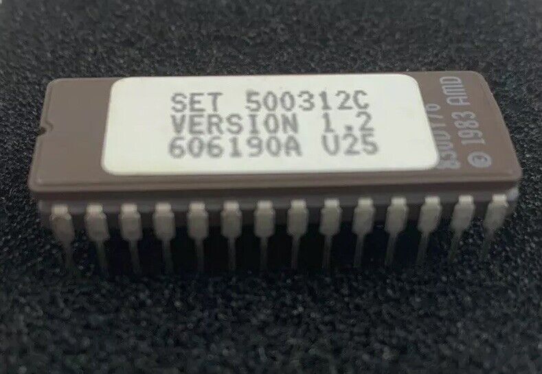 AMD 1983 AM27512DC Microcircuit SET Version 1.1 & 1.0 (Lot of 2)