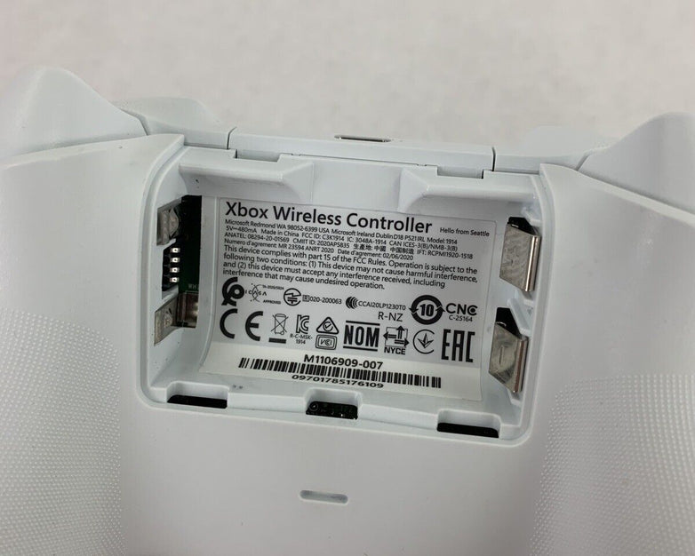 Microsoft Xbox Series X|S Wireless Controller White 1914 Power Tested