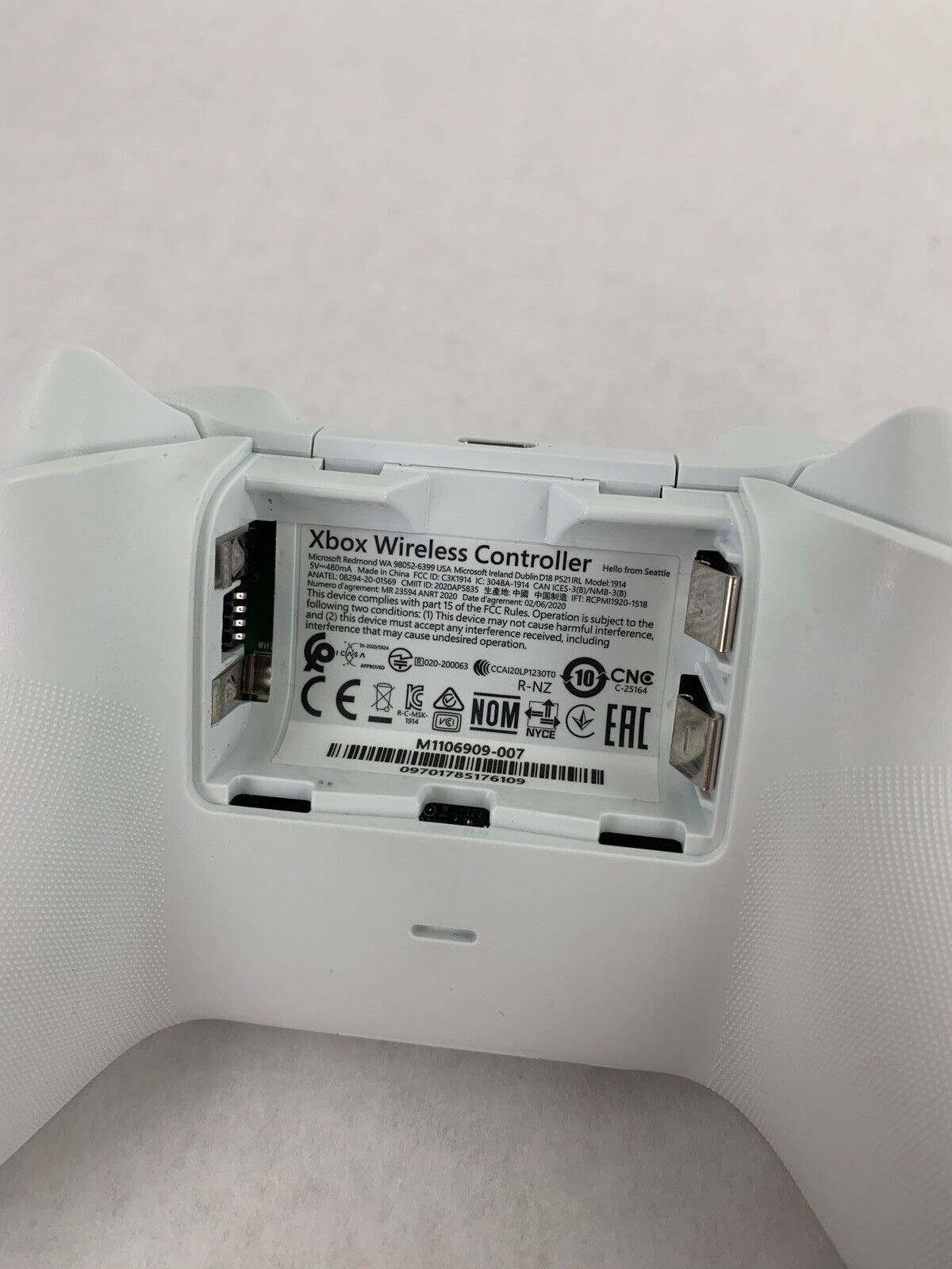 Microsoft Xbox Series X|S Wireless Controller White 1914 Power Tested