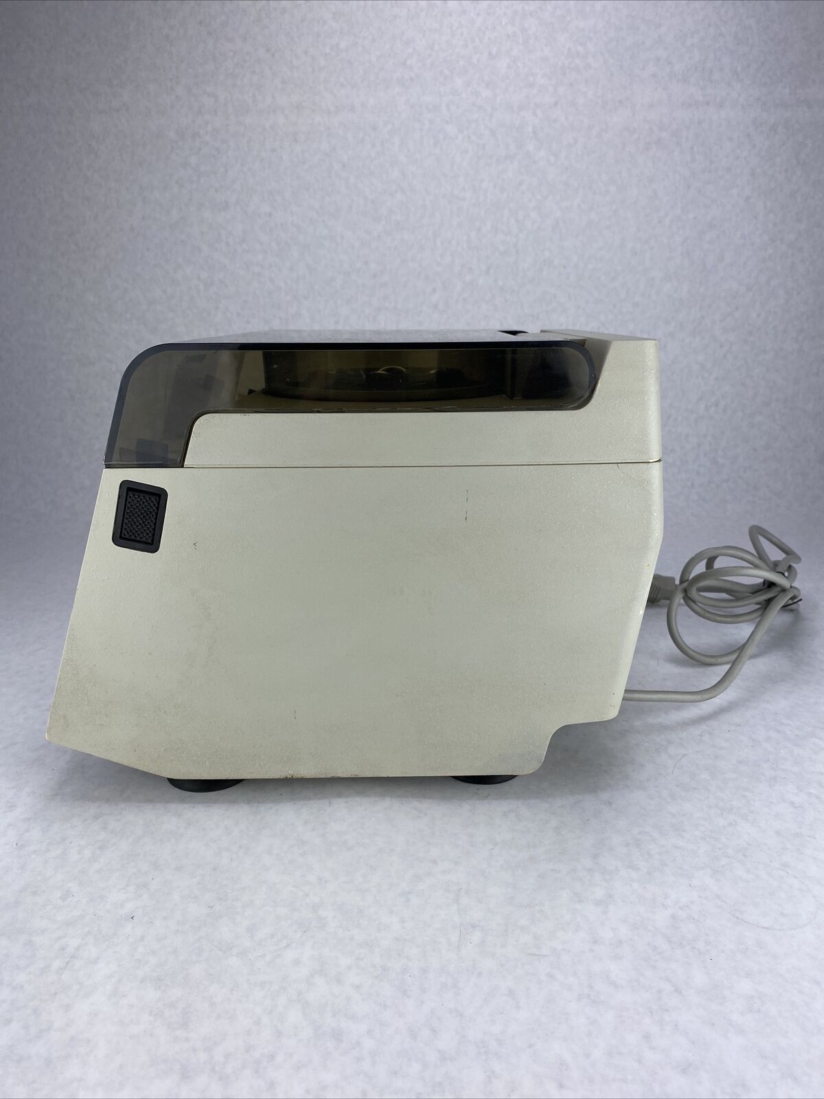 Roche VanGaurd V6500 Biomedical Laboratory Centrifuge w/ 6 Position Angled Rotor