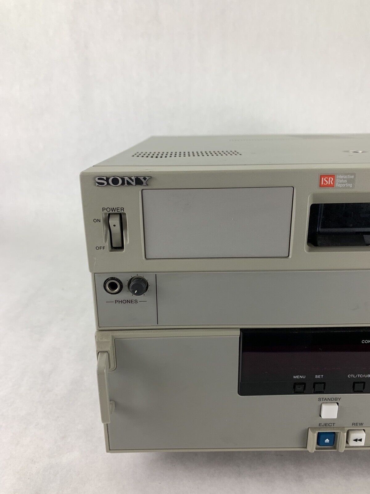 Sony Betacam SX digital Video Cassette Player DNW A22 For Parts and Repair