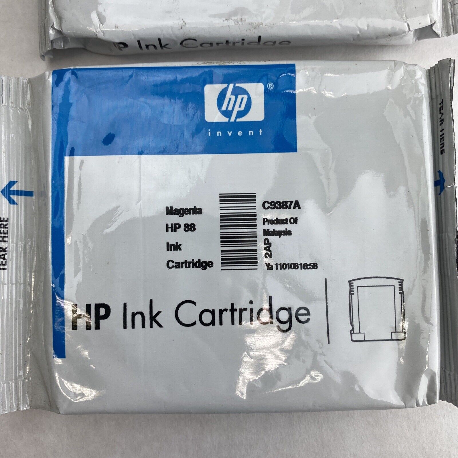 Lot of 2 HP 88 MAGENTA Ink Cartridge C9387A NOS Sealed
