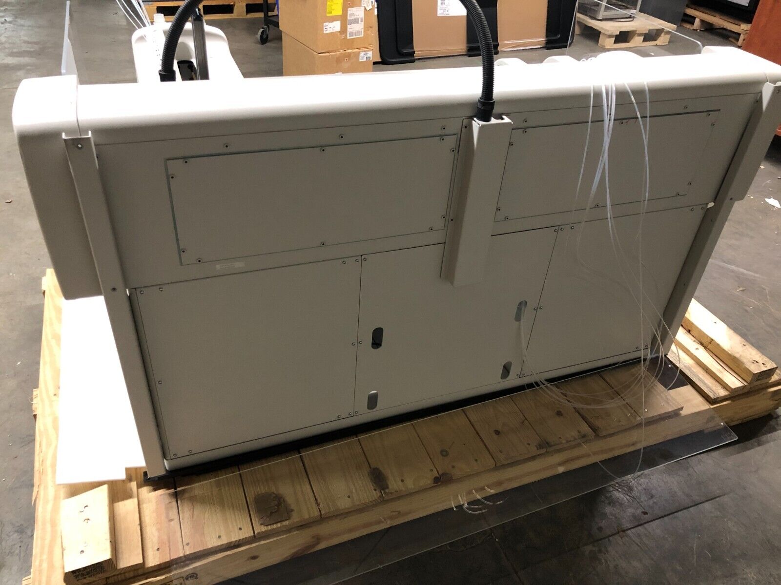 Beckman Coulter Biomek FXP Automated Lab Workstation w/ Tray, Tips, Hood