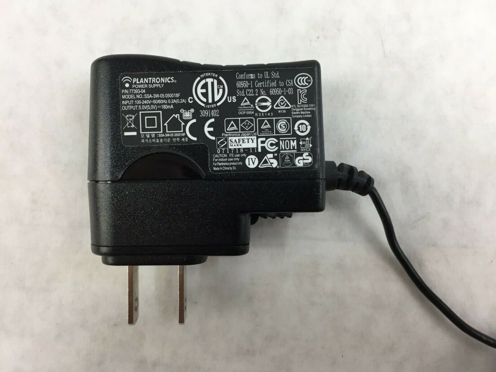 Plantronics SSA-3W-05 050060F Micro USB Travel AC Adapter 5V 600mA Power Supply