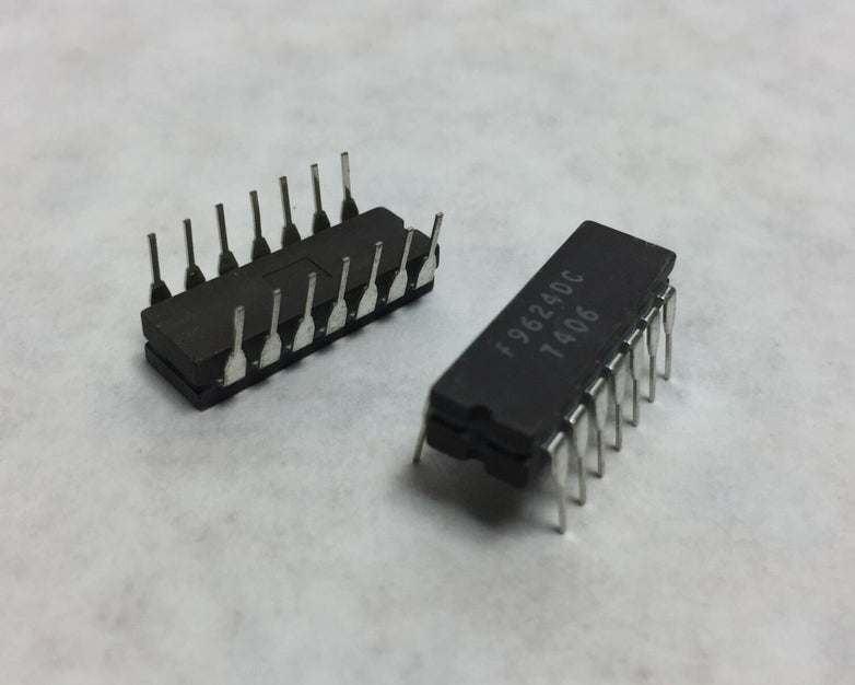 NOS  Fairchild F9624DC Integrated Circuits  Lot of 10