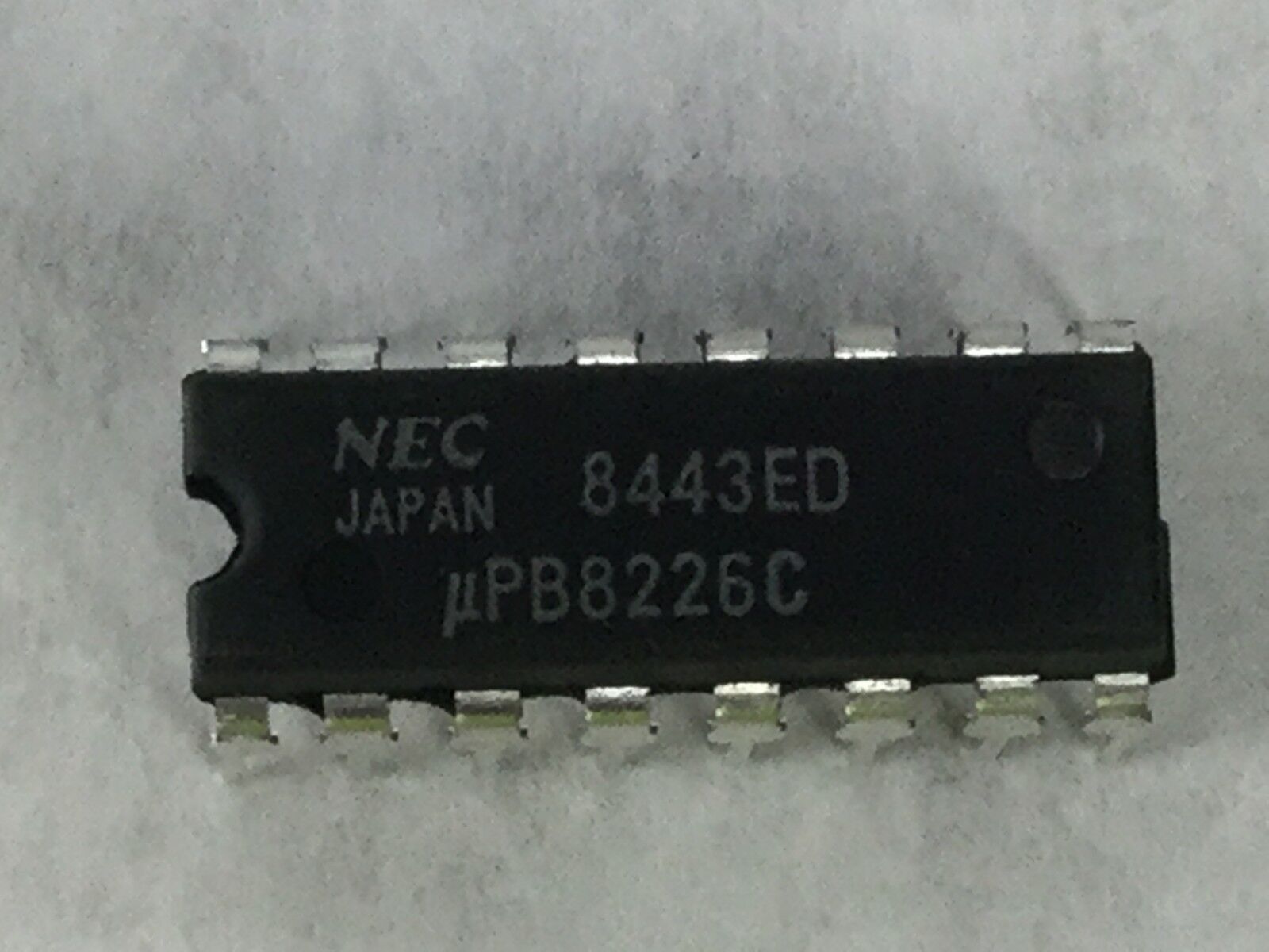 NEC  8443ED  PB8226C  Transistor  16 Pin  Lot of 10    NEW