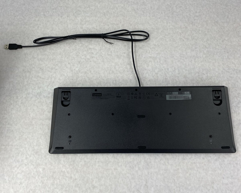Lot of 4 Lenovo Traditional USB Wired Keyboards 00XH688 KBBH21