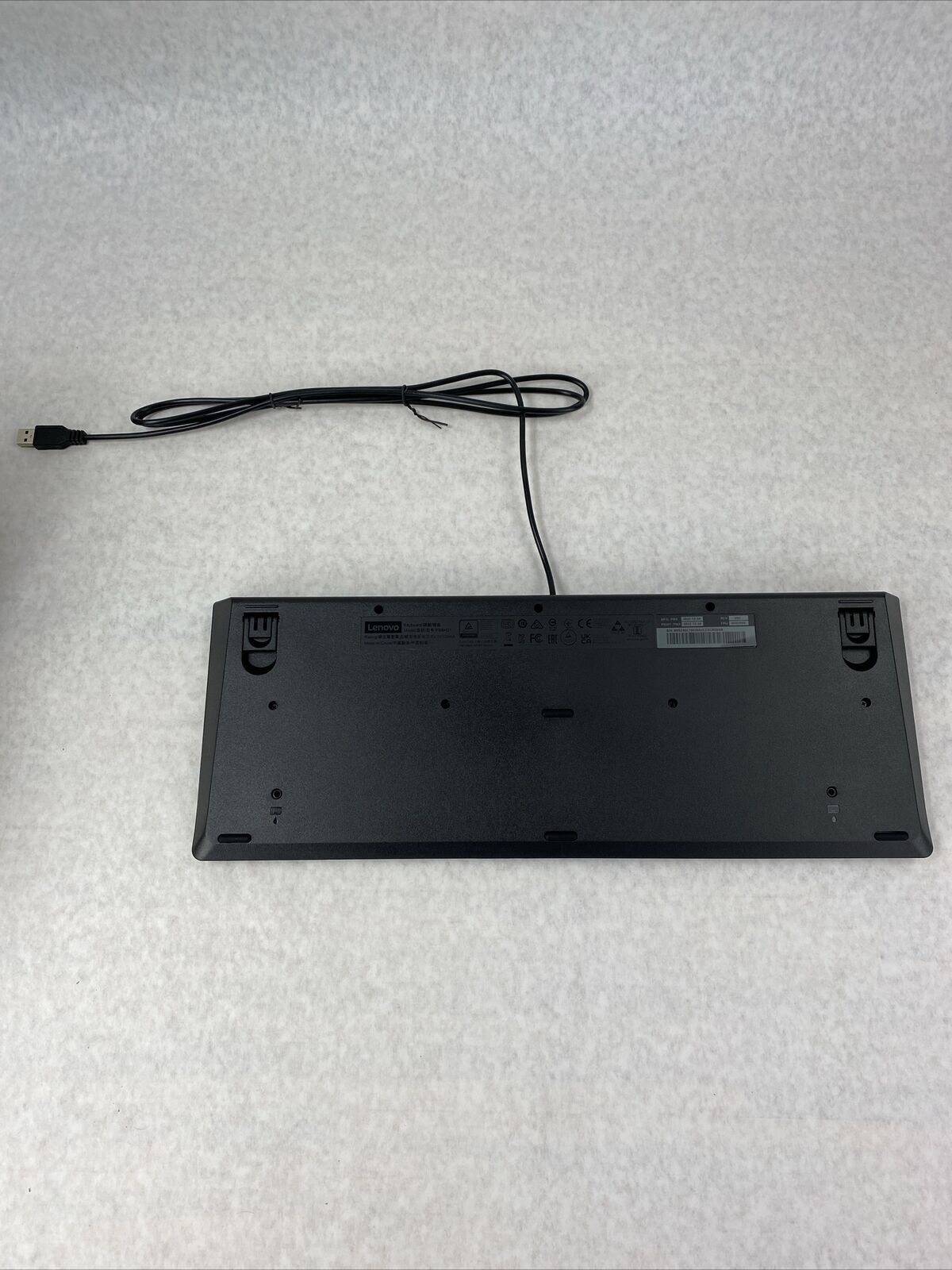 Lot of 4 Lenovo Traditional USB Wired Keyboards 00XH688 KBBH21