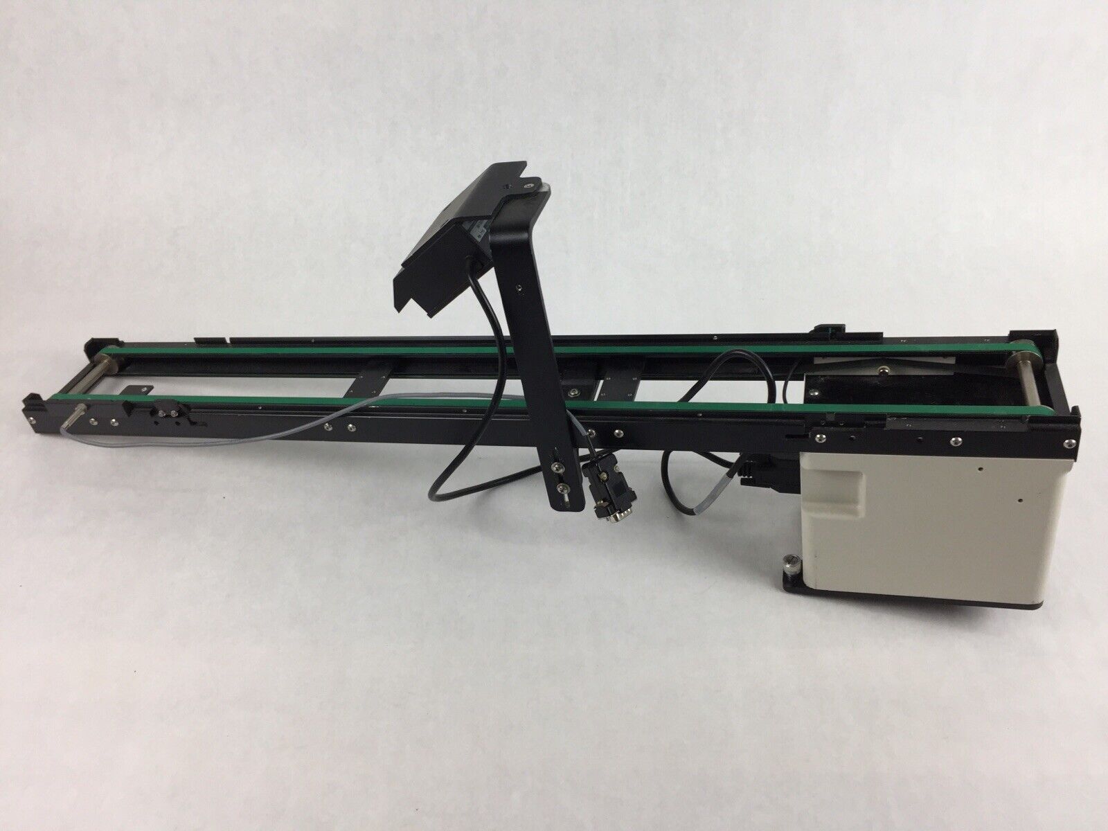 Siemens Bayer Advia120 - Conveyer Belt W/Scanner - Power Supply Included